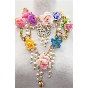 Rosaline Necklace (Pre-order ONLY)